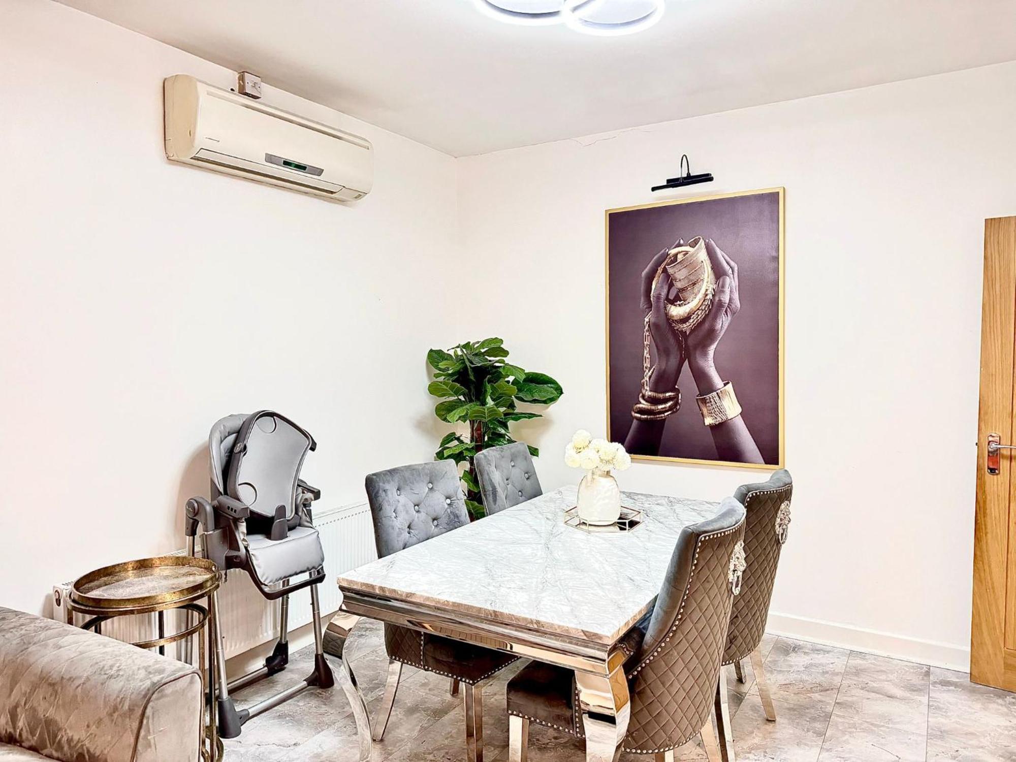 Deluxe Spacious King Size Room Hornchurch Exterior foto